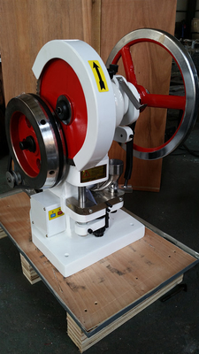 TIANHE TDP-1.5T 싱글 펀치 태블릿 프레스 머신 시간당 3600 태블릿 협력 업체