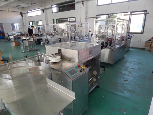 TIANHE 자동 100ml 병 액체 충전 포장 기계 의약품 포장 협력 업체