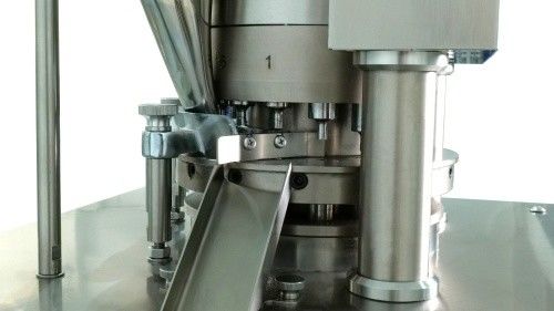 ZP15 EU-D Tooling Rotary Tablet Presss Machine Candy Medicine 협력 업체