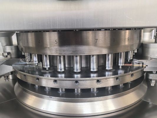 높은 용량 244800 PCS / H 태블릿 프레스 기계 5.5kW 전력 및 24h 온라인 판매 후 서비스 협력 업체