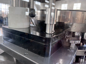 TIANHE 식기 세척 세정제 정제 대형 발포 분말 프레스 기계 200KN 협력 업체